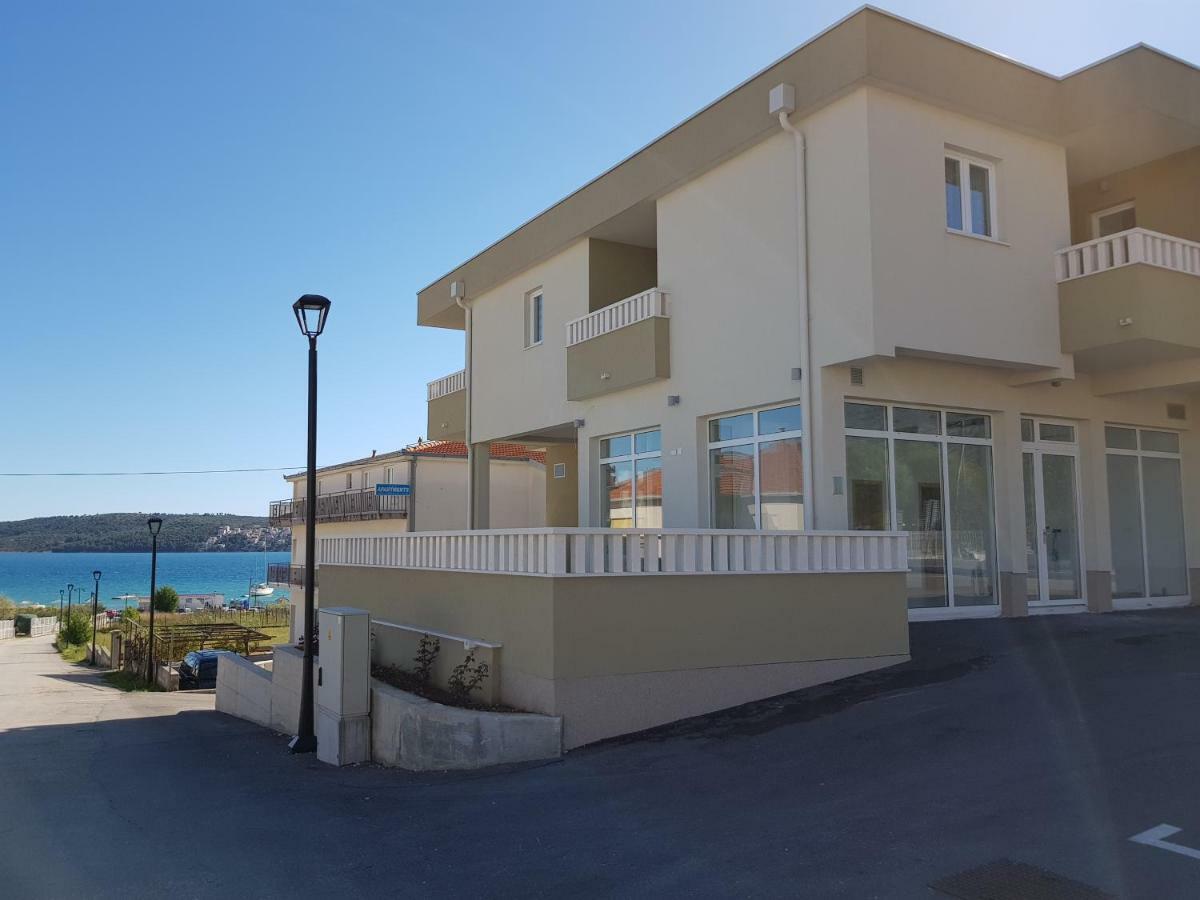 Apartmani Marella Seget Donji Ngoại thất bức ảnh