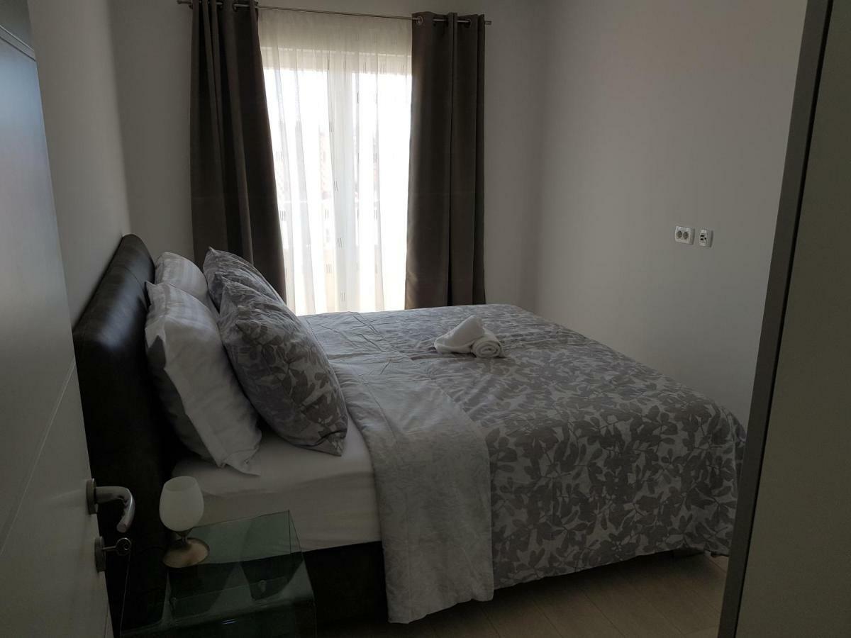 Apartmani Marella Seget Donji Ngoại thất bức ảnh