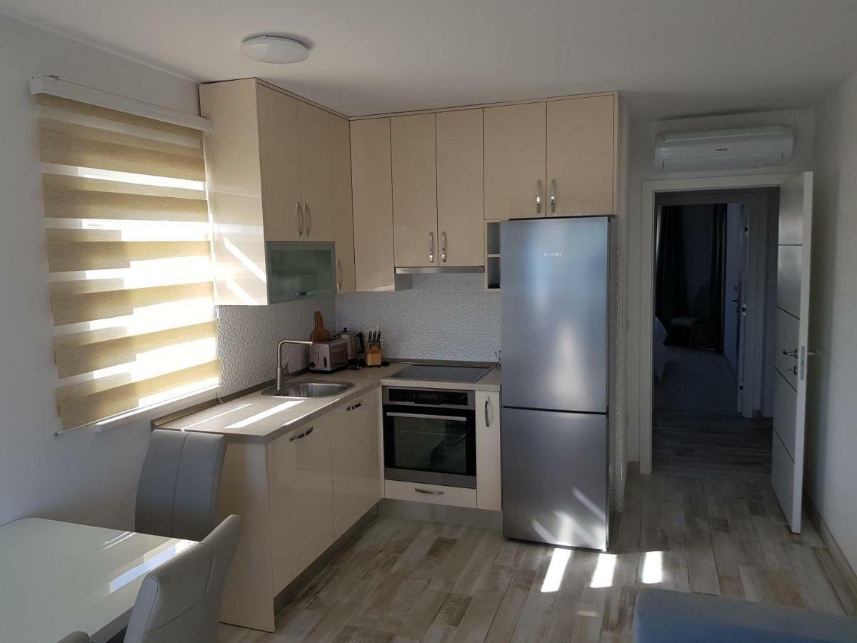 Apartmani Marella Seget Donji Ngoại thất bức ảnh