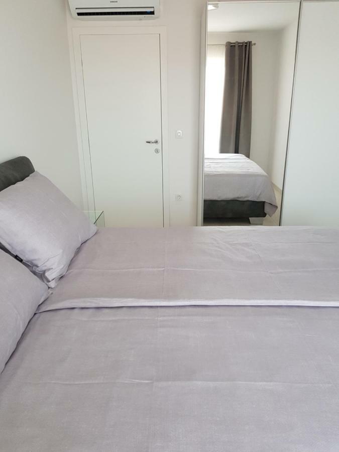 Apartmani Marella Seget Donji Ngoại thất bức ảnh