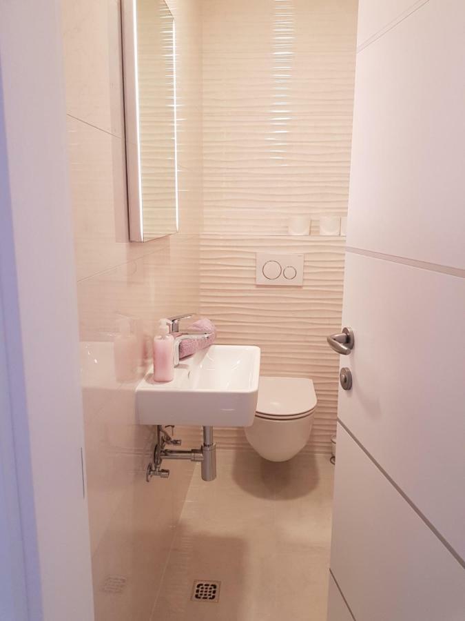 Apartmani Marella Seget Donji Ngoại thất bức ảnh